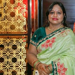 Meet your Posher, Manju